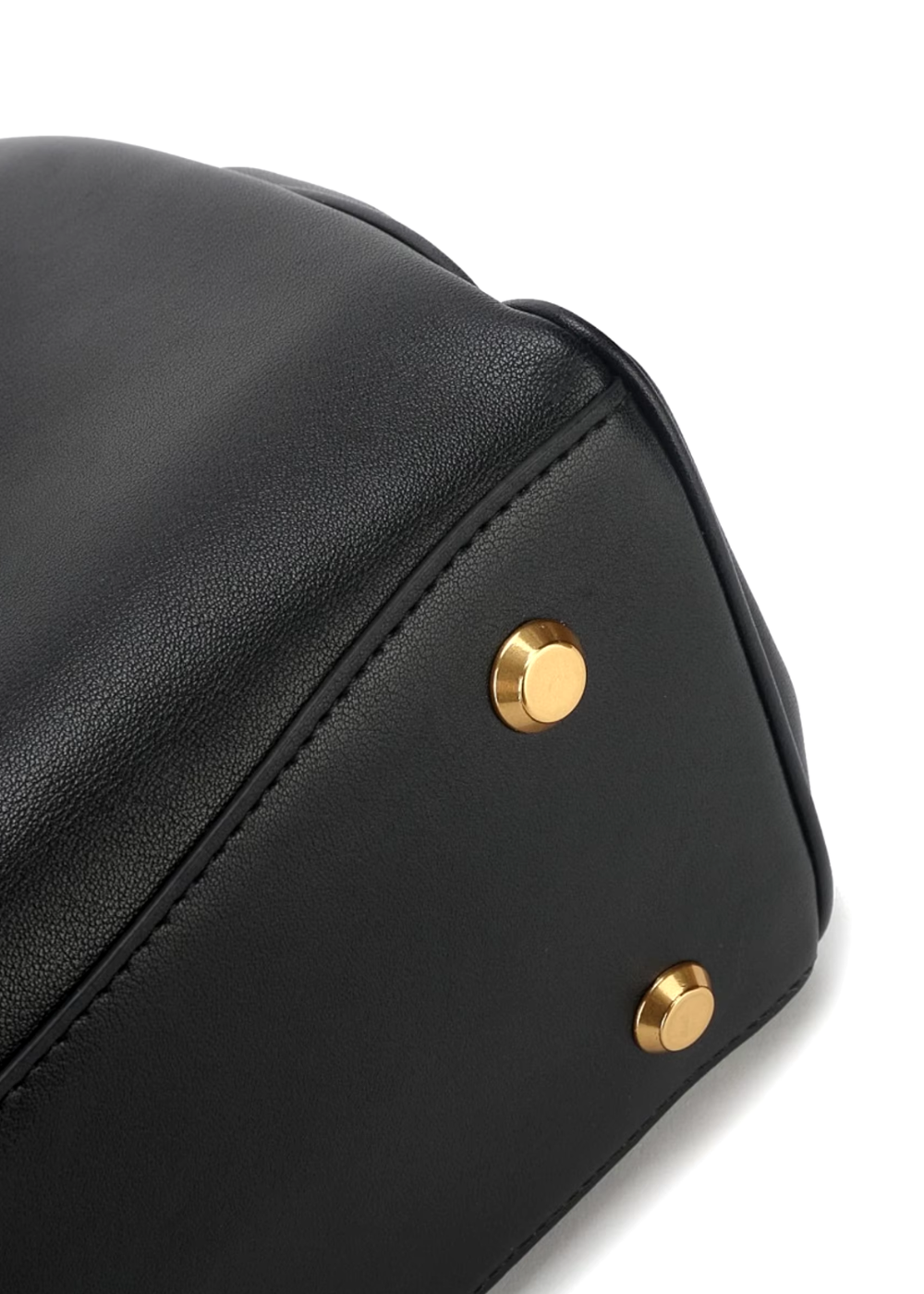 Shoulder Bag – Pure Elegance and Versatile Style