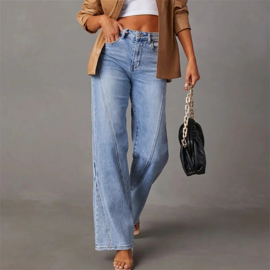Large Jeans – High-Waisted Comfort