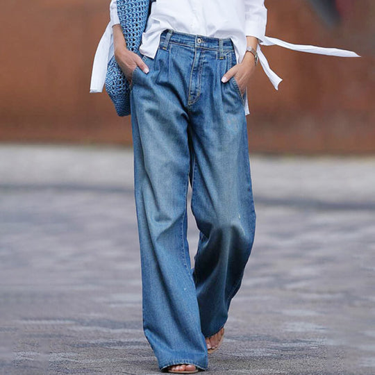 Denim Jeans – Flattering Fit and Timeless Elegance